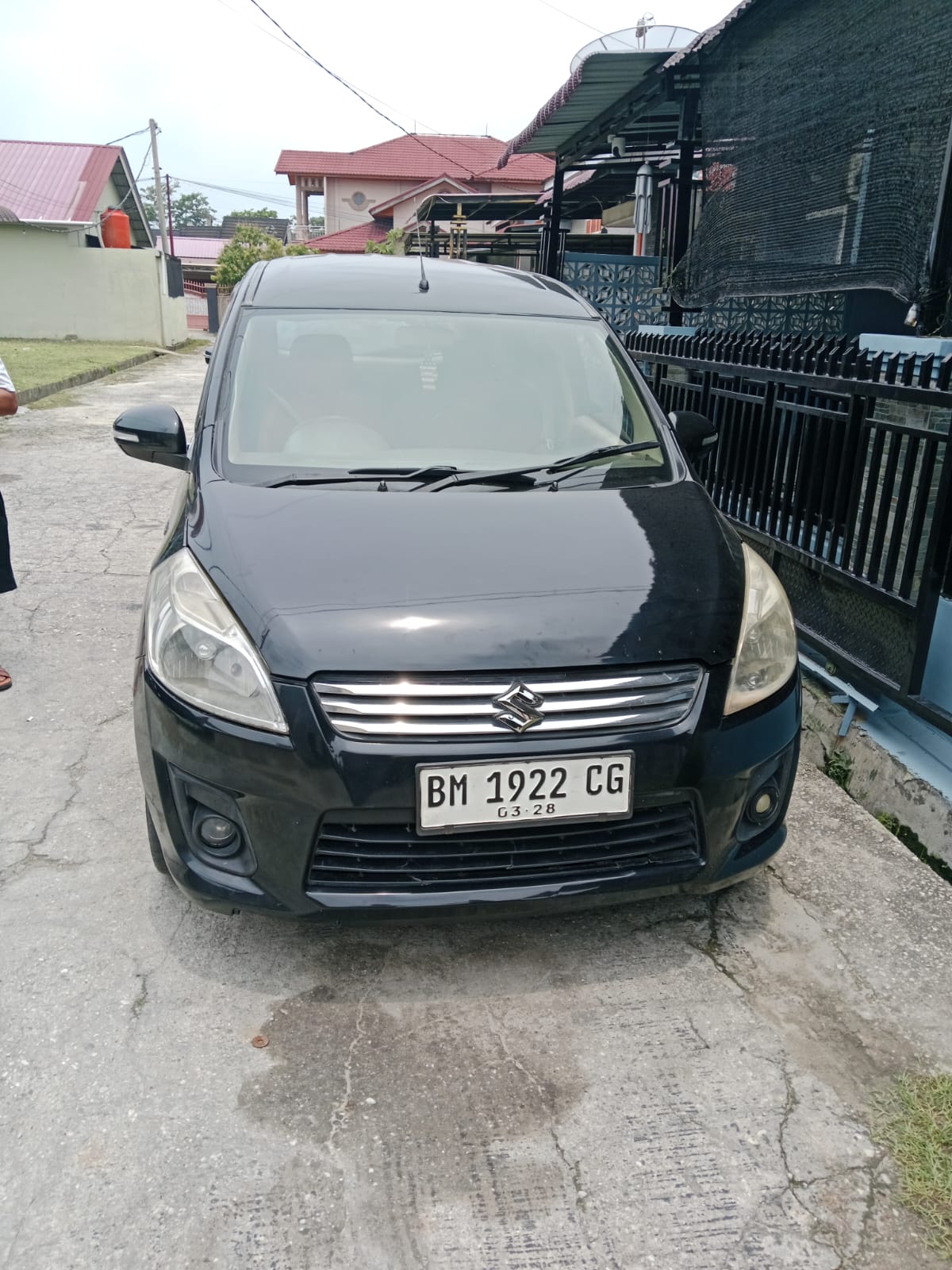 SUZUKI ERTIGA GENERASI PERTAMA FACELIFT / PRE-FACELIFT 1.4 GL / GX