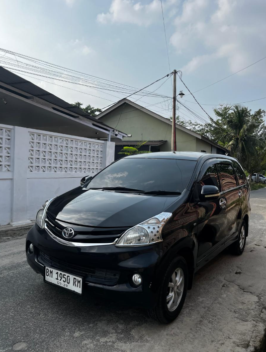 TOYOTA AVANZA G MANUAL 2013